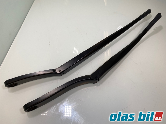 Viskerarmer frontrute til BMW 5-Serie, 2010-2017 (F10/F11) (F10/F11) (61;61 61 7 182 459)
