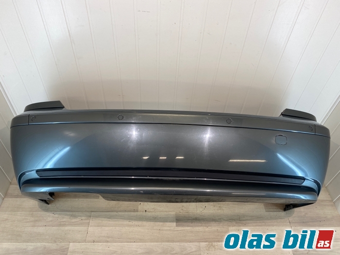 Støtfanger bak til BMW 7-Serie 2000-2008 (E65/E66/E67/E88) (E65/E66/E67/E88) (51 12 7 042 697|)