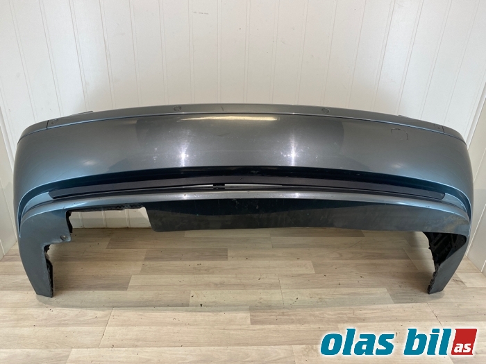 Støtfanger bak til BMW 7-Serie 2000-2008 (E65/E66/E67/E88) (E65/E66/E67/E88) (51 12 7 042 697|)