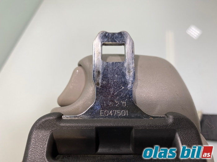 Sikkerhetsbelte foran høyre til Nissan Navara 2005-2010 (Fase 1) (D40) (D40) (H6884EB30B|)