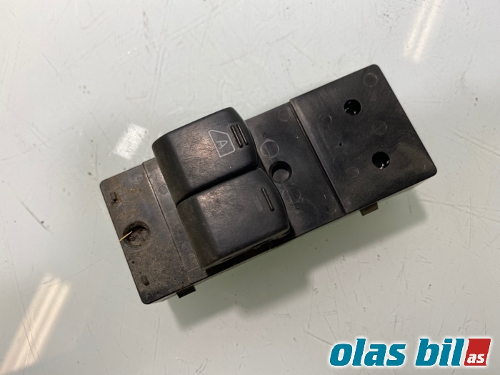 Bryter ruteheis til Nissan Navara 2005-2010 (Fase 1) (D40) (D40) (25401EB30D||25401 EB30D)