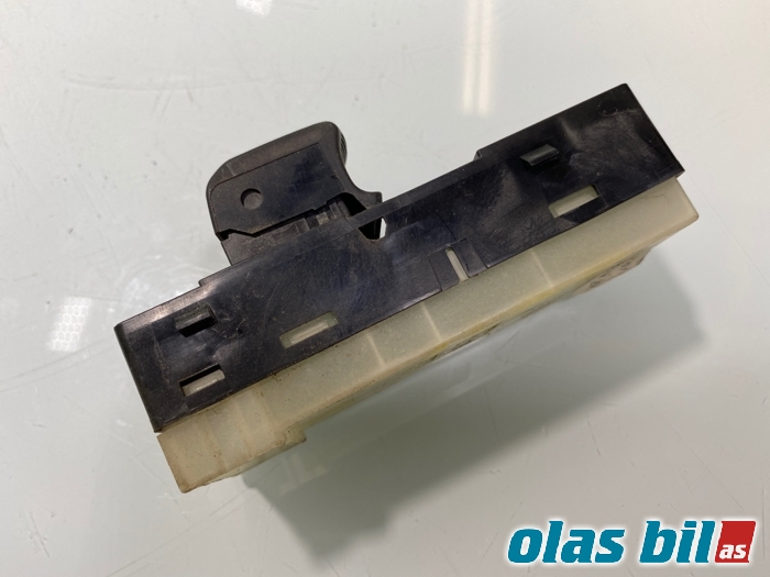 Bryter ruteheis til Nissan Navara 2005-2010 (Fase 1) (D40) (D40) (25401EB30D||25401 EB30D)