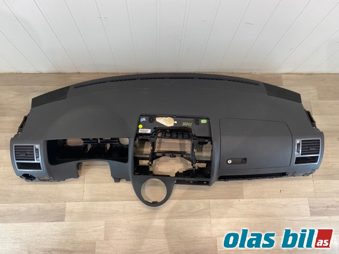 Dashbord til VW Transporter / Caravelle 2009-2015 (Fase 2) (T5) (T5) (7E1 857 003 BC|)