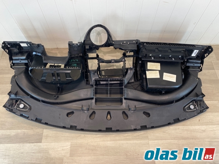 Dashbord til VW Transporter / Caravelle 2009-2015 (Fase 2) (T5) (T5) (7E1 857 003 BC|)