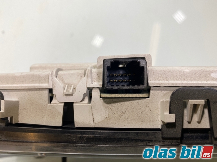 Instrumentpanel til Nissan Pathfinder 2005-2010 (Fase 1) (R51) (R51) (24810EB220||24810-EB220)