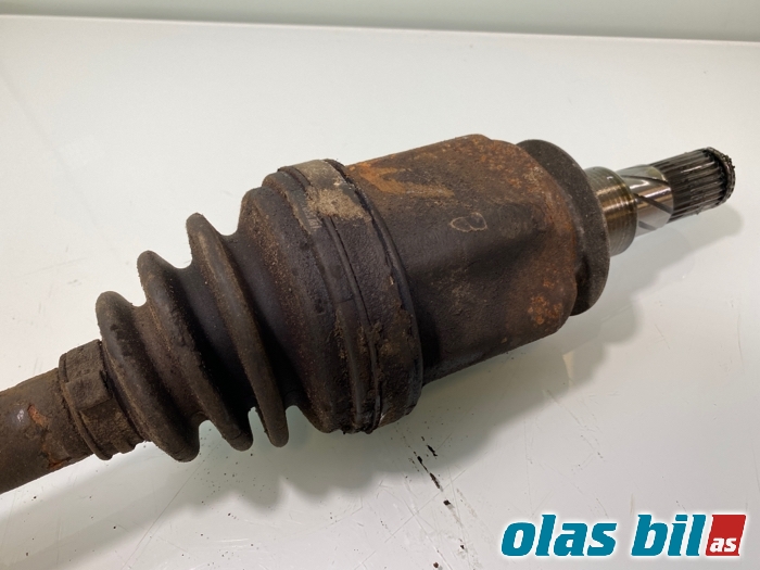 Drivaksel venstre foran til Nissan Navara 2005-2010 (Fase 1) (D40) (D40) (39100EB300|)