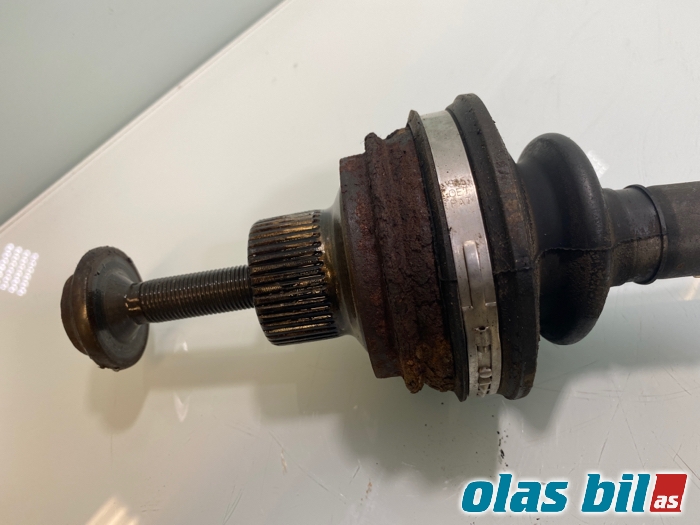 Drivaksel høyre bak til Audi A4 2007-2014 (Type IV) (B8) (B8) (8K0 501 203 J||8K0 501 203)