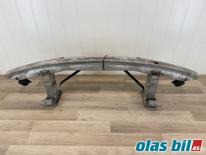 Støtfangerforsterkning foran til BMW X3 2003-2006 (Fase 1) (E83) (E83) (51 11 3 439 780|)