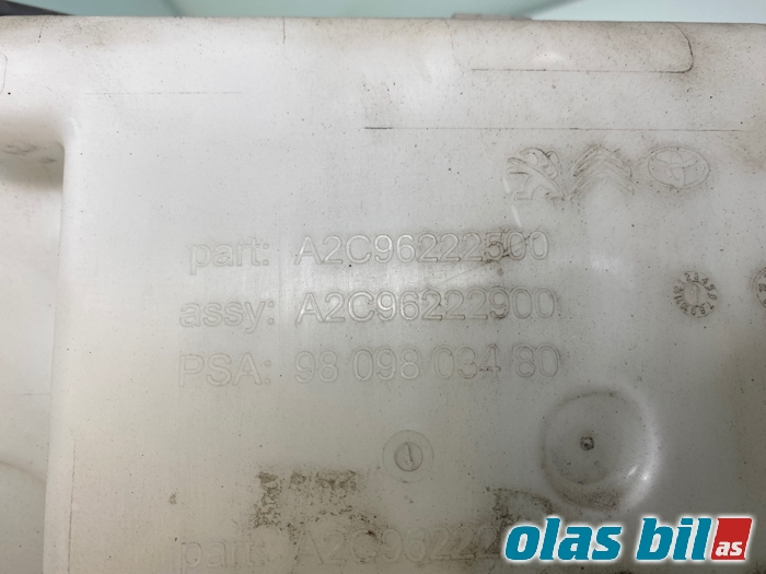 Spylertank til Peugeot Expert 2016-->> (Type III)  (98 098 032 80||98 098 034 80)