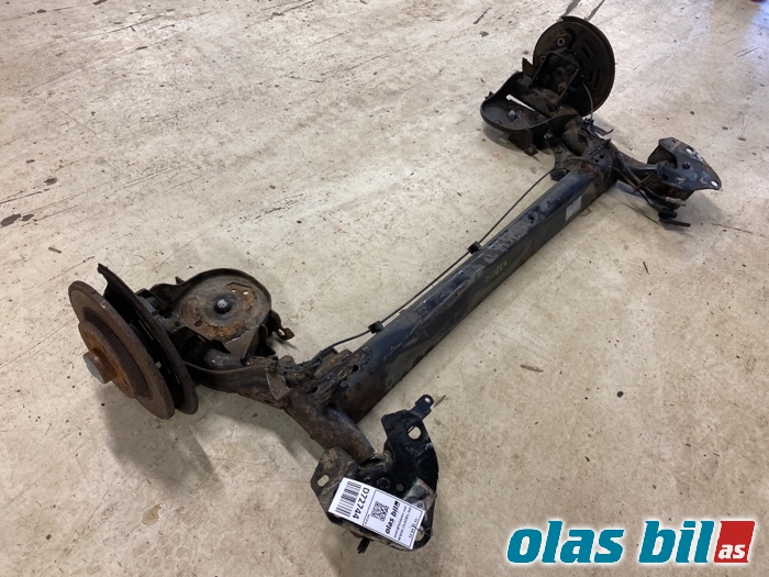 Travers bak til Mercedes Citan 2012-2021 (W415) (W415) (A 415 350 28 00|)