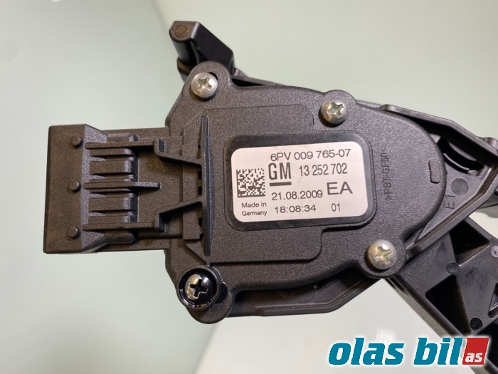 Pedal gass til Opel Astra J 2010-2015 (13252702||13 252 702)
