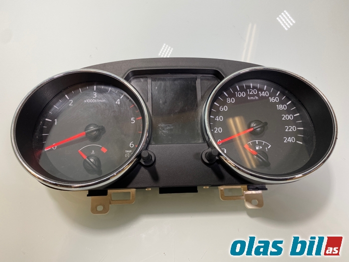 Instrumentpanel til Nissan Qashqai 2010-2014 (Type I, Fase 2) (24810BR52B||24810 BR52B)