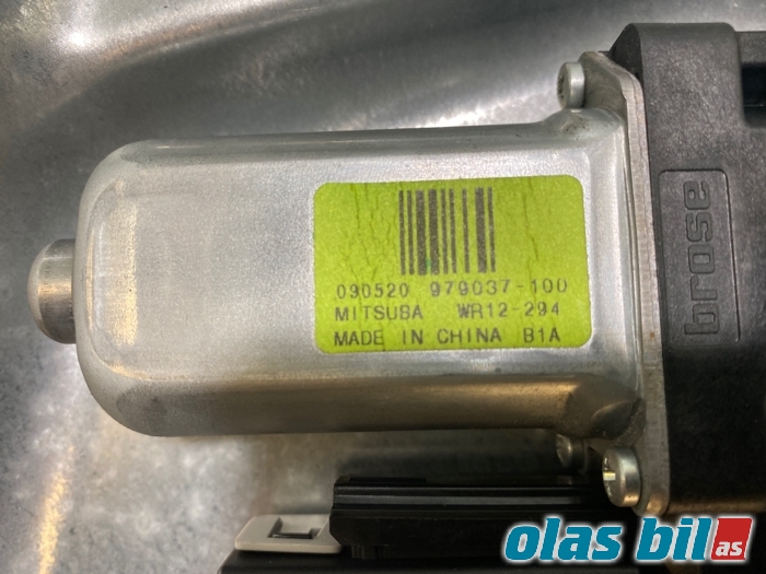 Ruteheis til Ford Kuga 2008-2012 (Type I) (1738645;1766857||7M51 R203A29 DB)