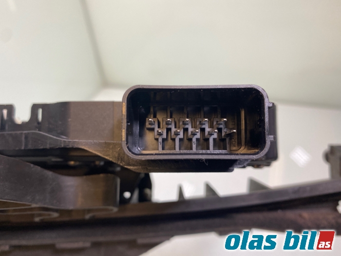 Låsekasse høyre foran til Ford Kuga 2008-2012 (Type I) (1523317|)