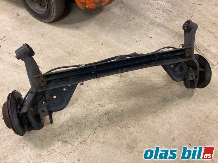 Travers bak til Nissan Leaf 2011-2017 (Type I)  (555013NF0B|)