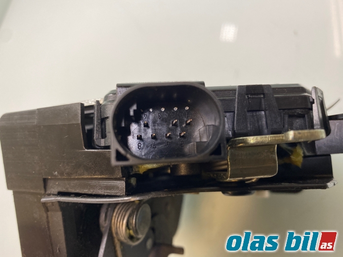 Låsekasse venstre til BMW X5 2000-2006 (E53) (E53) (51 22 8 402 601|)