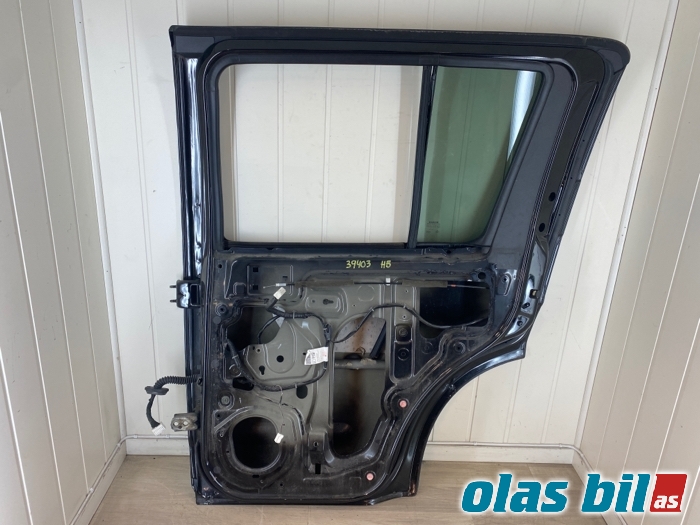 Dør høyre bak til Nissan Pathfinder 2005-2010 (Fase 1) (R51) (R51) (82100EB330|)