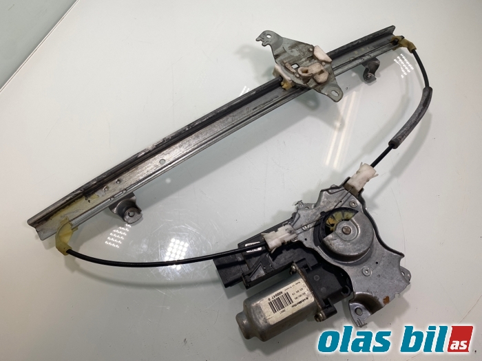 Ruteheis til Nissan Pathfinder 2005-2010 (Fase 1) (R51) (R51) (80701EB30B;80731EB3||400847 B)