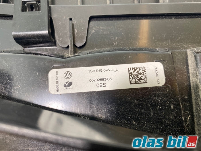 Baklykt venstre til VW E-Up 2013-2019  (1S0 945 095 J||1SO 945 095 J)