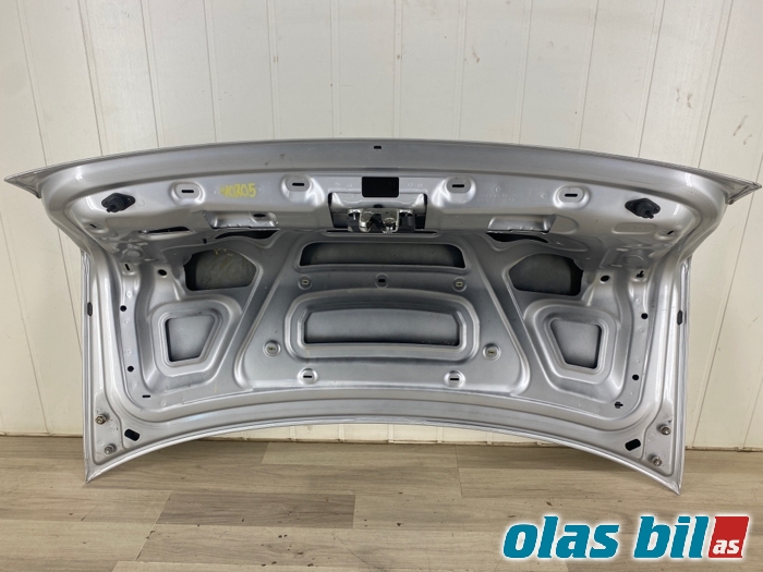 Bakluke sedan til Audi A8 2003-2010 (Type II)  (4E0 827 023 A|)