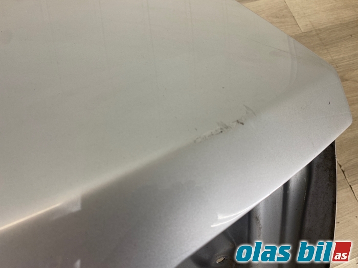 Bakluke sedan til Audi A8 2003-2010 (Type II)  (4E0 827 023 A|)