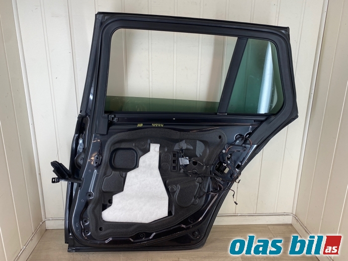 Dør høyre bak til BMW 5-Serie 2010-2017 (F10/F11) (F10/F11) (41 00 9 628 758|)