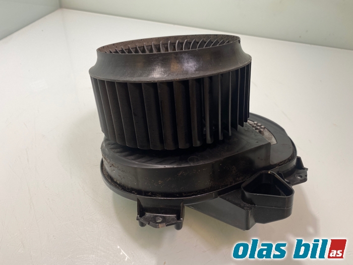 Varmeapparat motor til Mercedes CLA 2013-2019 (C117) (C117) (A 246 906 42 00|)