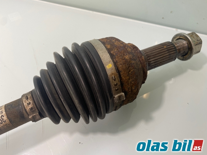 Drivaksel høyre foran til Nissan Qashqai 2007-2010 (Type I, Fase 1)  (39100BB32B||39100JD52B)