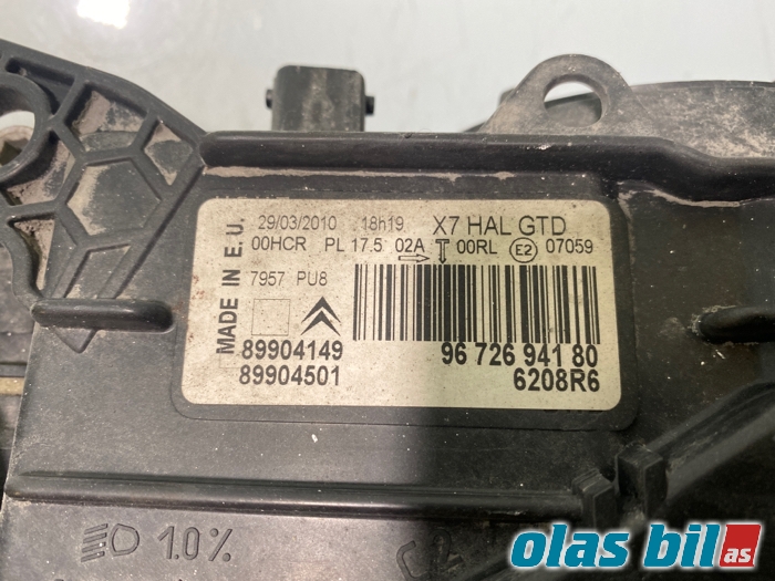 Frontlykt venstre halogen til Citroën C5 2008-2017 (Type II)  (6208 R6||96 726 941 80)