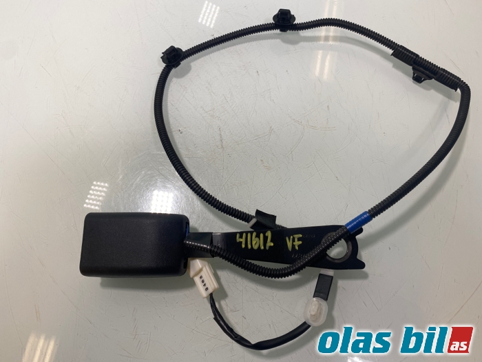 Sikkerhetsbeltelås baksete til Toyota Yaris 2012-2014 (Type III, Fase 1) (732300D330C0|)