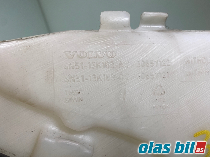 Spylertank til Volvo C30 2006-2009 (Fase 1) (31253164|)