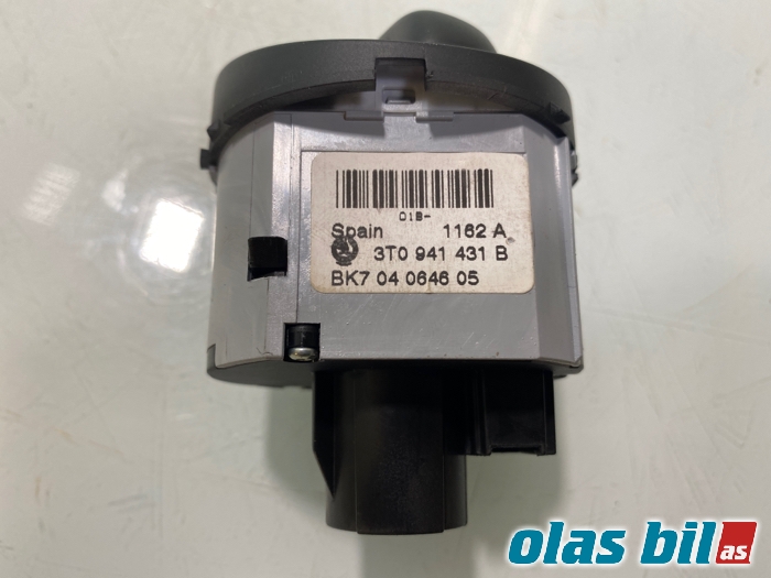 Bryter lys til Škoda Superb 2008-2015 (Type II)  (3T0 941 431 B|)