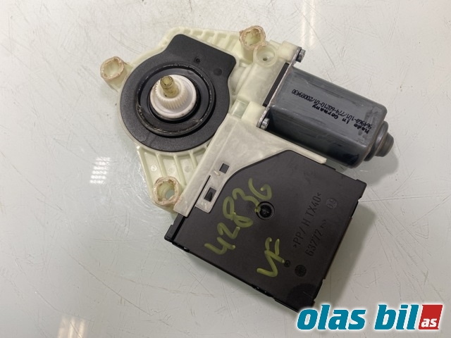 Ruteheis venstre foran til VW Golf, Plus/Cross 2009-2013 (Fase 2) (VOLKSWAGEN|5K0 959 701 G||5M1 837 401 Q)