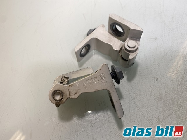 Hengsler til VW Crafter 2016-->> (Type II)  (VOLKSWAGEN|4G0 831 401 A|)