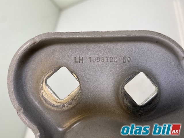 Panserhengsler til Tesla Model 3 2018-2023 (Fase 1)