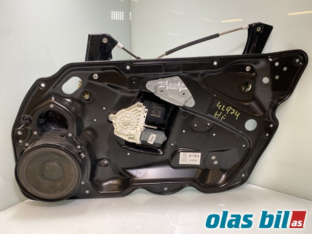 Ruteheis høyre foran til VW Passat 2005-2010 (B6) (B6) (VOLKSWAGEN||1K0 959 702 Q|3C1 837 756 L)