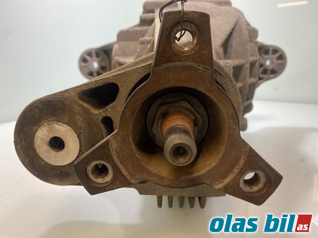 Kardang klokke bak til Mercedes ML 2005-2011 (W164) (W164) (MERCEDES|A 164 350 04 14|)