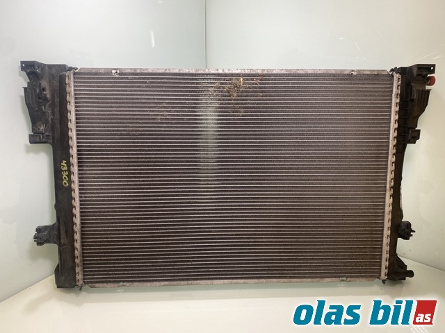 Radiator (automat gir) til Mercedes A-Klasse 2012-2018 (W176) (W176) (MERCEDES|A 246 500 13 03|)