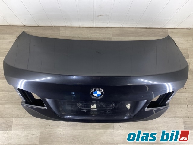 Bakluke sedan til BMW 5-Serie 2010-2017 (F10/F11) (F10/F11) (BMW|41 62 7 240 552|)