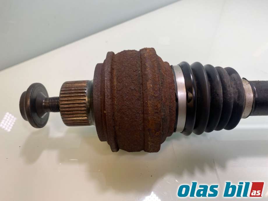 Drivaksel venstre bak, elbil til Audi Q7 2015-->> (Type II)  (AUDI|4M0 501 201 E|4M0 501 201 D|4M0 501 203 D)