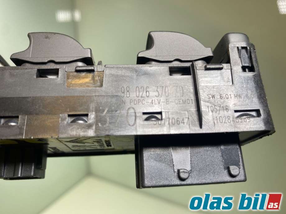Bryter ruteheis til Peugeot 508 2014-2018 (Type I, Fase 2)  (PEUGEOT|98026370ZD||98 026 370 ZD)