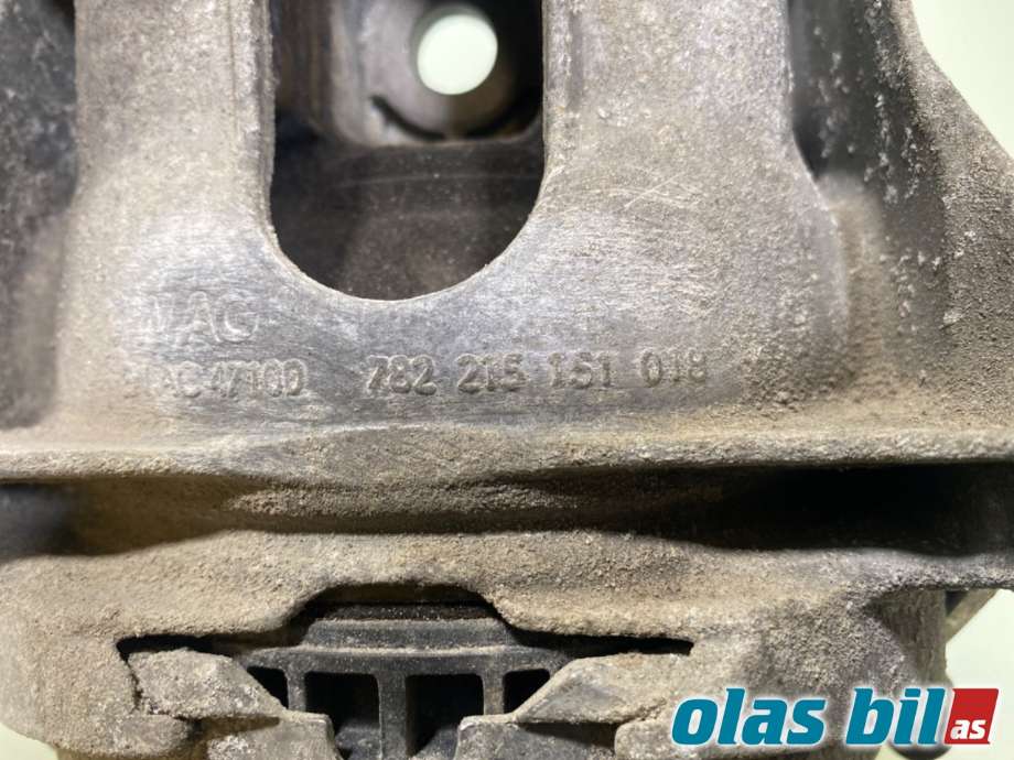 Motorfeste til Audi Q7 2015-->> (Type II)  (AUDI|4M0 199 256 AN||782 215 147 917)