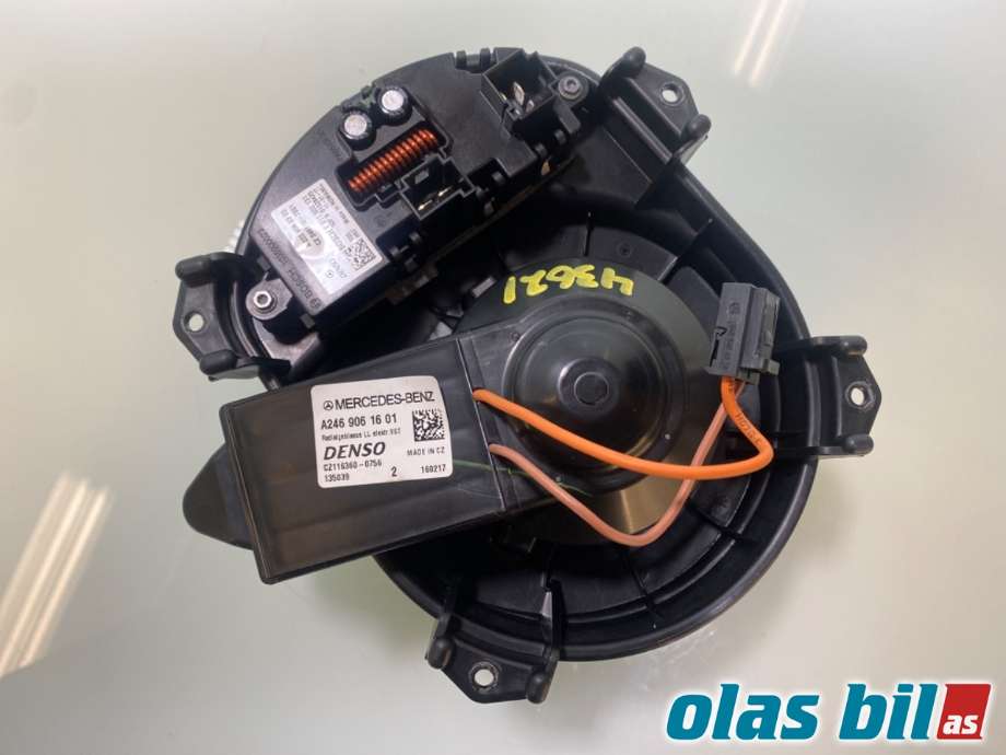 Varmeapparat motor til Mercedes B-Klasse 2011-2018 (W246) (W246) (MERCEDES|A 246 906 16 01|)