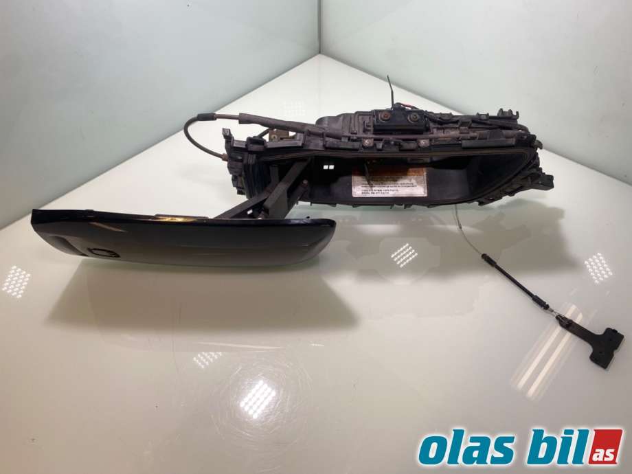 Batterilader inntak/luke til Kia Soul 2014-2019 (Type II) (KIA|91886E 4100|)