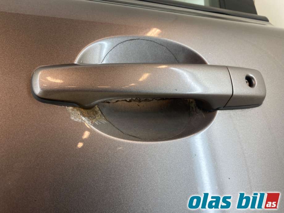 Dør venstre foran til Volvo V70 2007-2013 (Type III, Fase 1) (VOLVO|32228890|)