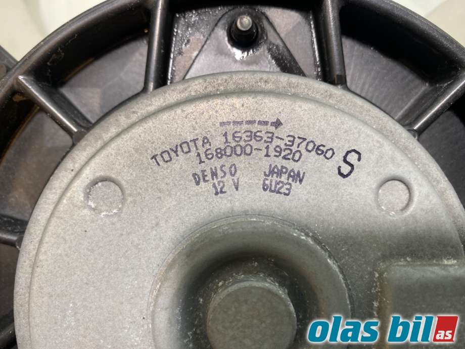 Kjølevifte til Toyota Prius 2016-2023 (Type IV) (combi) (combi) (TOYOTA|1671137160|167110T131|)