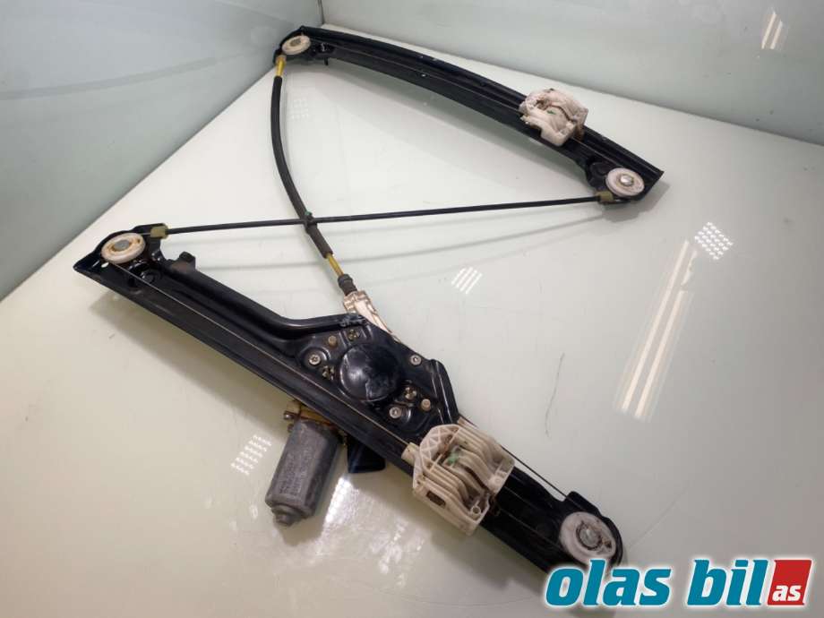 Ruteheis venstre foran til BMW X6 2008-2014 (E71/E72) (E71/E72) (BMW|51 33 7 197 301||774-68102-01)