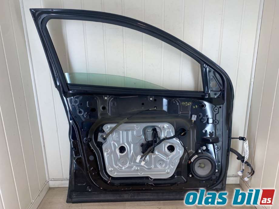 Dør venstre foran til Nissan Qashqai 2010-2014 (Type I, Fase 2) (NISSAN|H0101JD0M0|H0101JD0MD|)