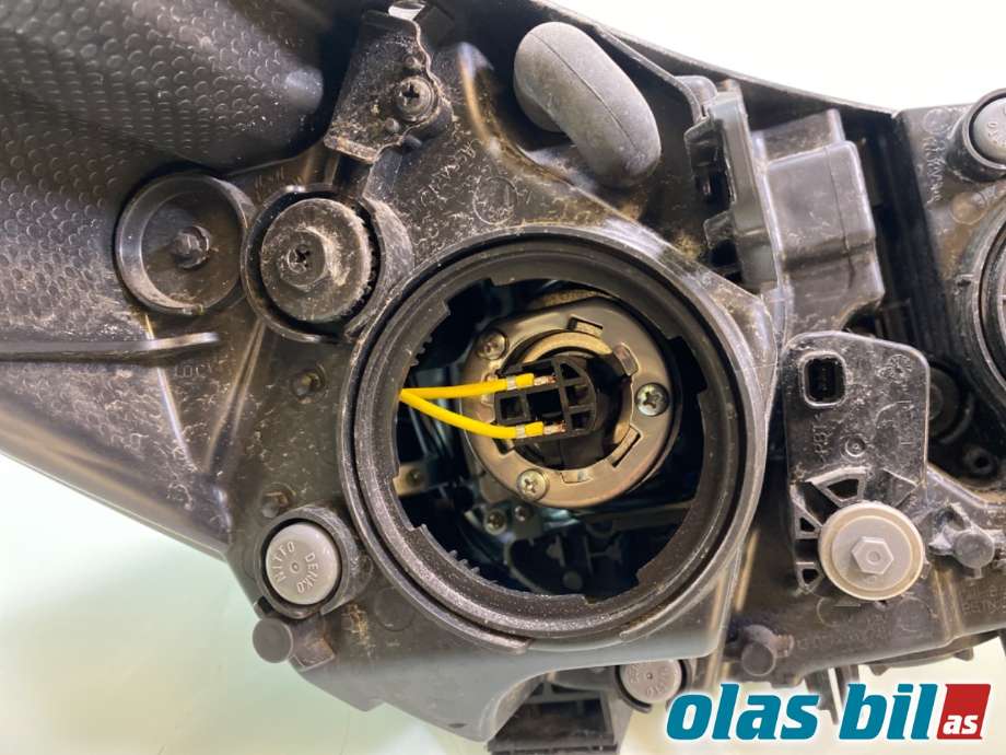 Frontlykt venstre halogen til Kia Soul 2014-2019 (Type II)  (KIA|92101E 40101D|)