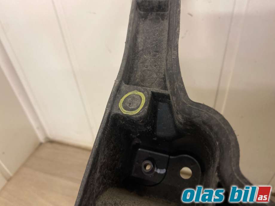Frontplate til Opel Vivaro A 2006-2014  (OPEL|93857691||820411916)